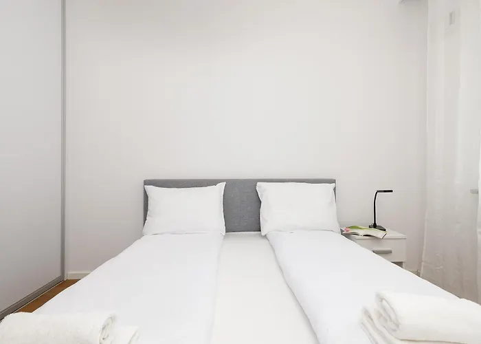 Nautica Raginisa Cosy Apartment